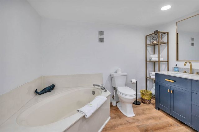 1440 Ocean Blvd 437, St Simons Island, GA 31522