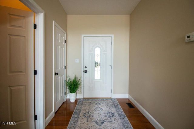 575 Boring Chapel Road Apt 5, Johnson City, TN 37615