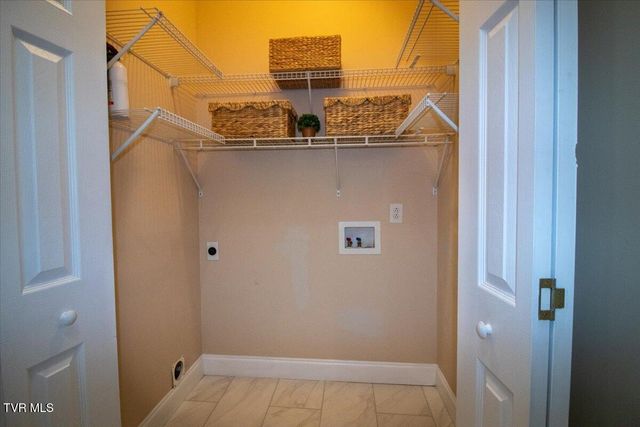 575 Boring Chapel Road Apt 5, Johnson City, TN 37615