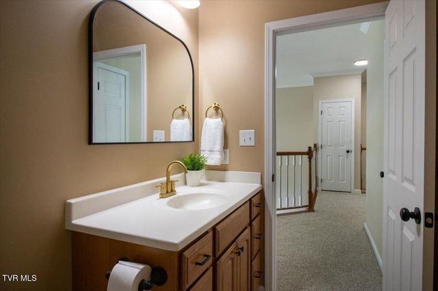 575 Boring Chapel Road Apt 5, Johnson City, TN 37615