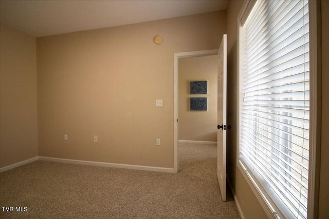 575 Boring Chapel Road Apt 5, Johnson City, TN 37615