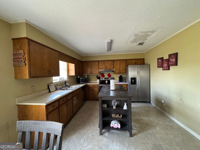 2 Doeberly Court, Statesboro, GA 30461