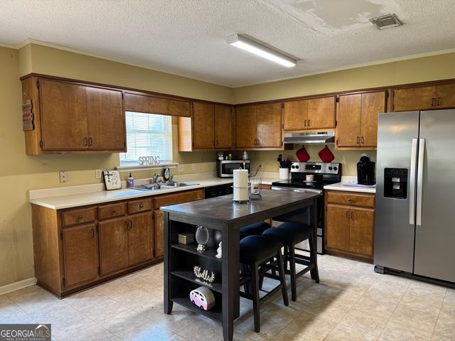 2 Doeberly Court, Statesboro, GA 30461