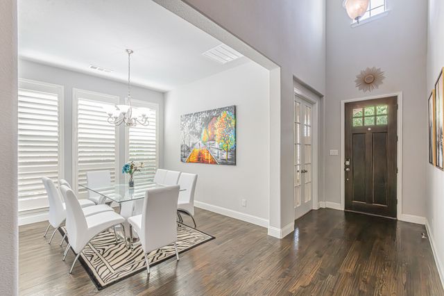 2517 Saffire Way, Lewisville, TX 75056