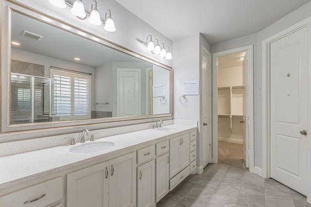 2517 Saffire Way, Lewisville, TX 75056