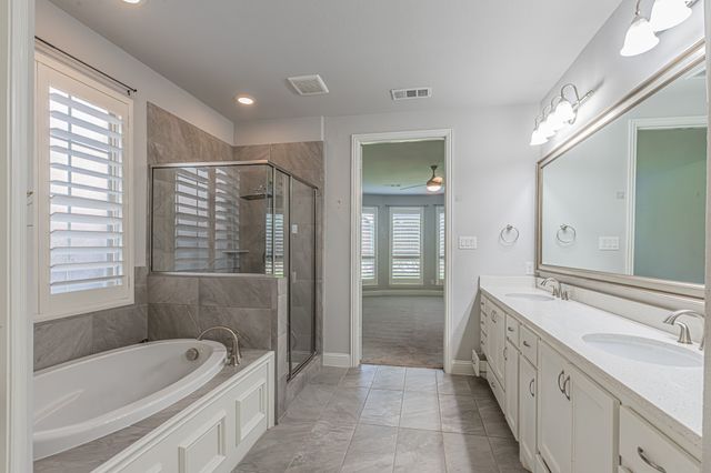 2517 Saffire Way, Lewisville, TX 75056