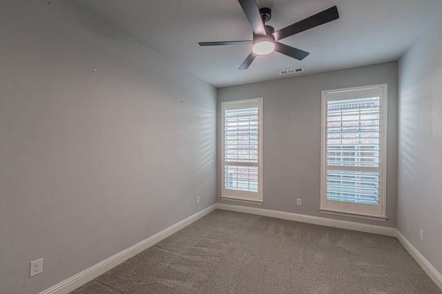 2517 Saffire Way, Lewisville, TX 75056
