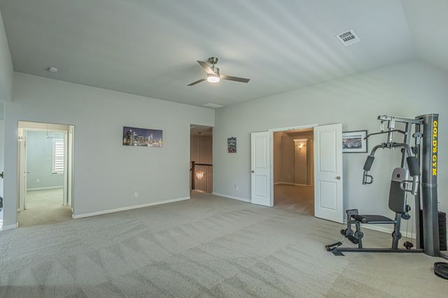 2517 Saffire Way, Lewisville, TX 75056