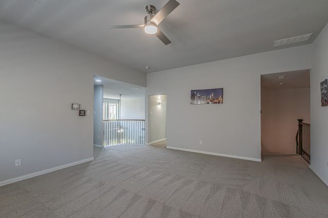 2517 Saffire Way, Lewisville, TX 75056