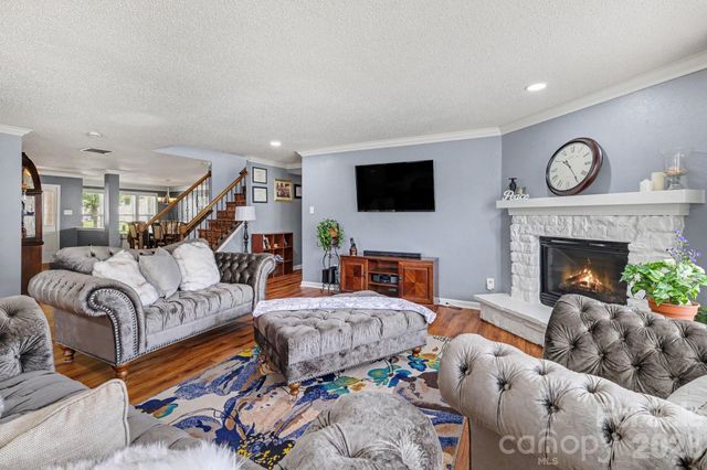 5654 Hammermill Drive, Harrisburg, NC 28075