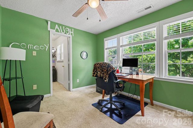 5654 Hammermill Drive, Harrisburg, NC 28075
