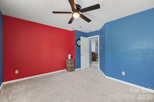 5654 Hammermill Drive, Harrisburg, NC 28075