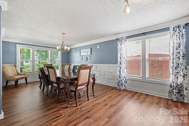 5654 Hammermill Drive, Harrisburg, NC 28075