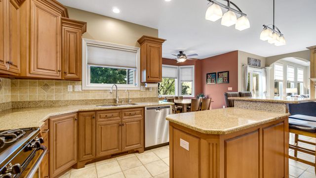 95 Muirfield Drive, Valparaiso, IN 46385