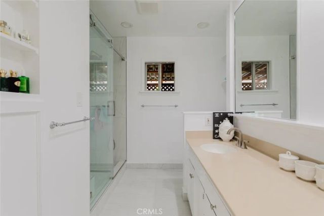 6638 Blucher Avenue, Van Nuys, CA 91406