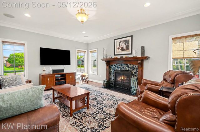 36270 Vita Bella Drive, Clinton Charter Township, MI 48035