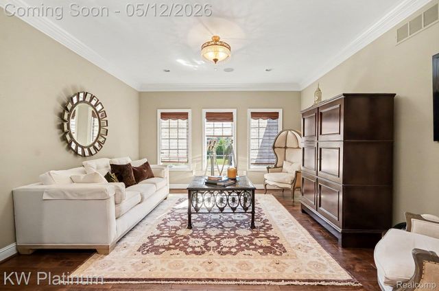 36270 Vita Bella Drive, Clinton Charter Township, MI 48035
