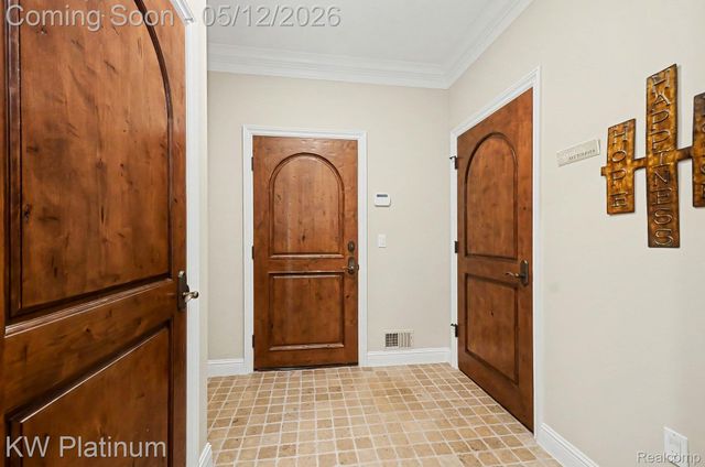36270 Vita Bella Drive, Clinton Charter Township, MI 48035