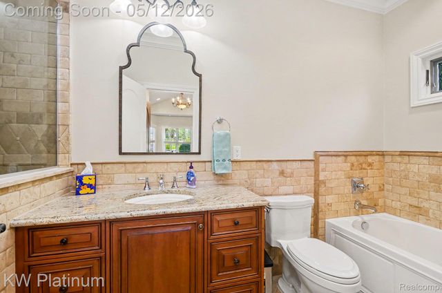 36270 Vita Bella Drive, Clinton Charter Township, MI 48035