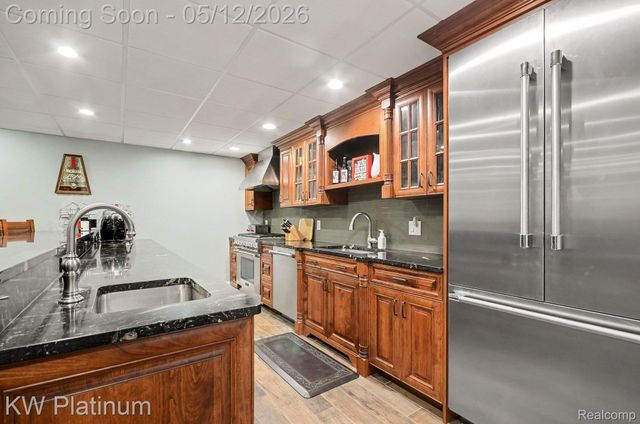 36270 Vita Bella Drive, Clinton Charter Township, MI 48035