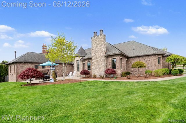 36270 Vita Bella Drive, Clinton Charter Township, MI 48035