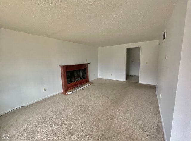 8909 Mariposa Drive, Indianapolis, IN 46234