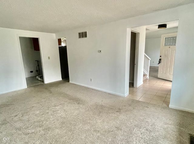 8909 Mariposa Drive, Indianapolis, IN 46234