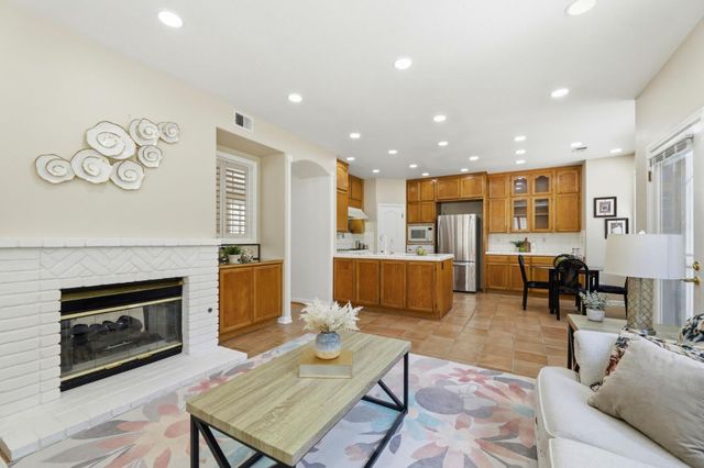 3044 Calle De Las Flores, San Jose, CA 95148