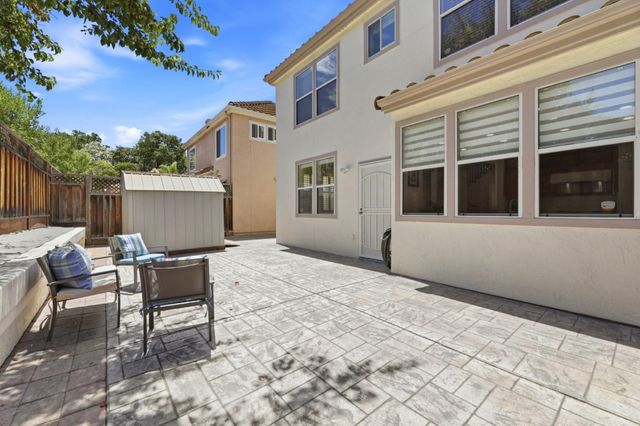 3044 Calle De Las Flores, San Jose, CA 95148