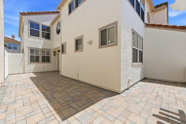 3044 Calle De Las Flores, San Jose, CA 95148