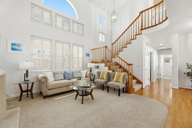 3044 Calle De Las Flores, San Jose, CA 95148