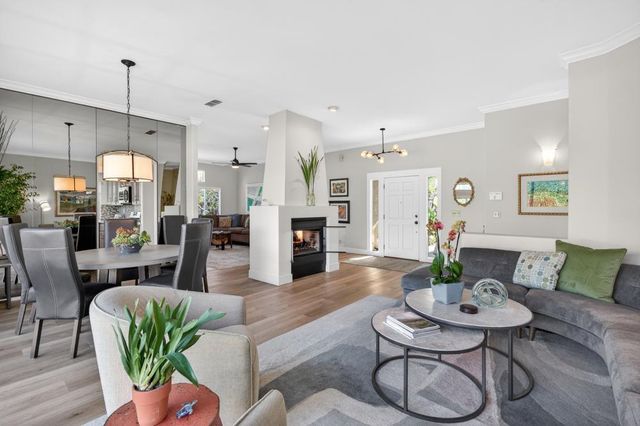 7437 Grenfell Ct, Elk Grove, CA 95758