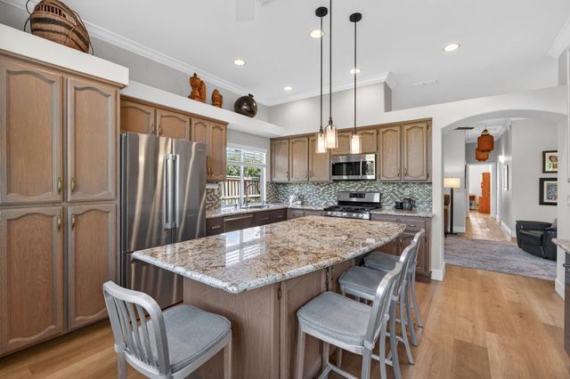 7437 Grenfell Ct, Elk Grove, CA 95758