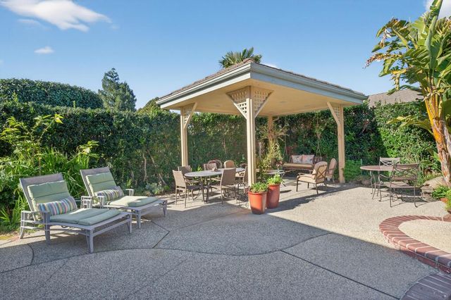 7437 Grenfell Ct, Elk Grove, CA 95758