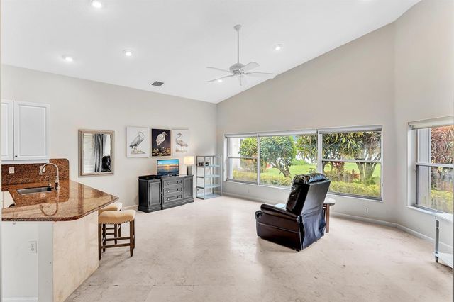 12316 Lakeridge Falls Drive, Boynton Beach, FL 33437