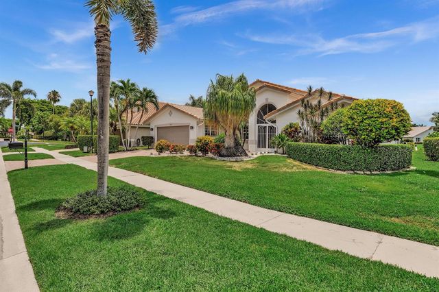 12316 Lakeridge Falls Drive, Boynton Beach, FL 33437