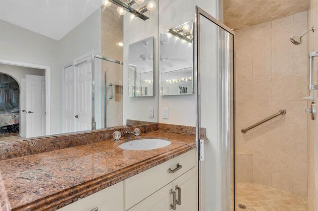 12316 Lakeridge Falls Drive, Boynton Beach, FL 33437