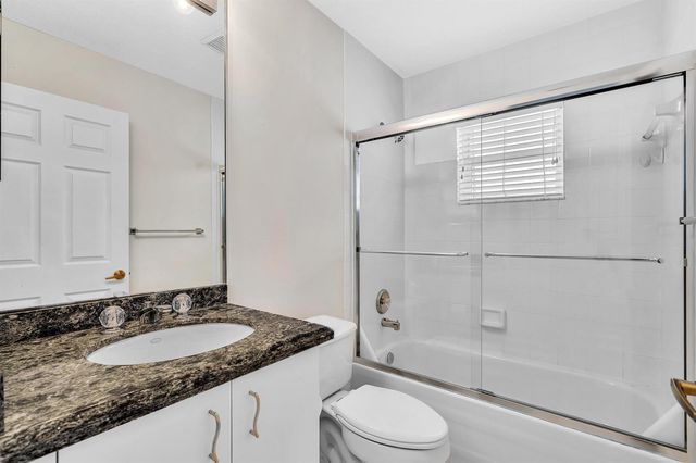 12316 Lakeridge Falls Drive, Boynton Beach, FL 33437