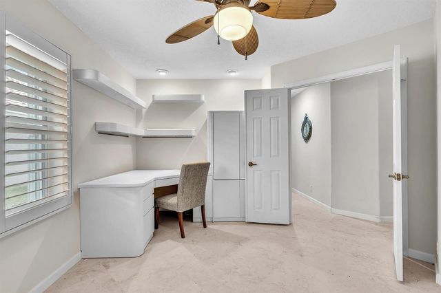 12316 Lakeridge Falls Drive, Boynton Beach, FL 33437