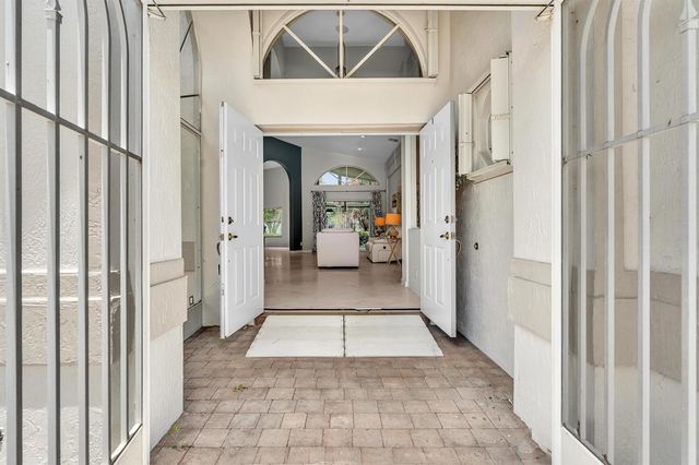 12316 Lakeridge Falls Drive, Boynton Beach, FL 33437