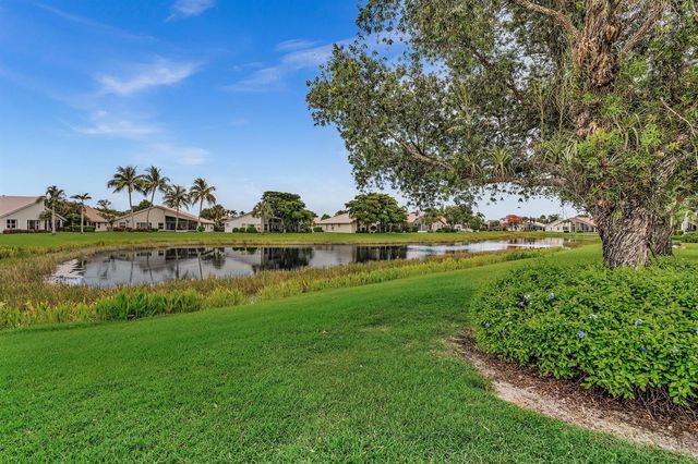 12316 Lakeridge Falls Drive, Boynton Beach, FL 33437