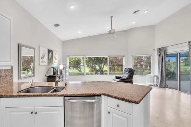 12316 Lakeridge Falls Drive, Boynton Beach, FL 33437