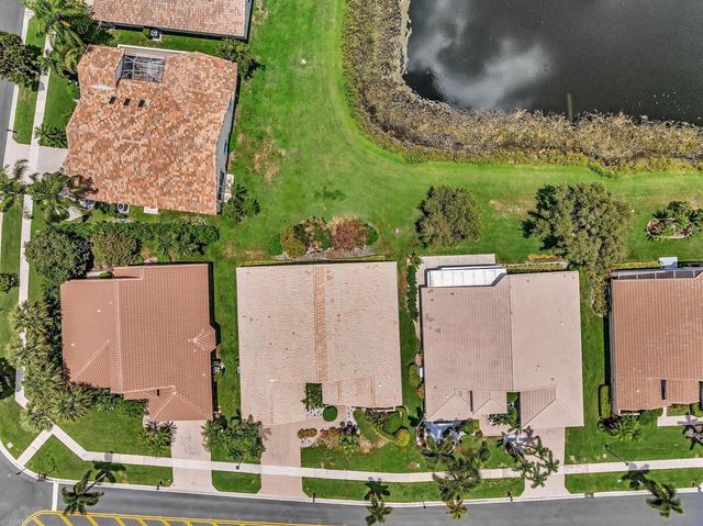12316 Lakeridge Falls Drive, Boynton Beach, FL 33437