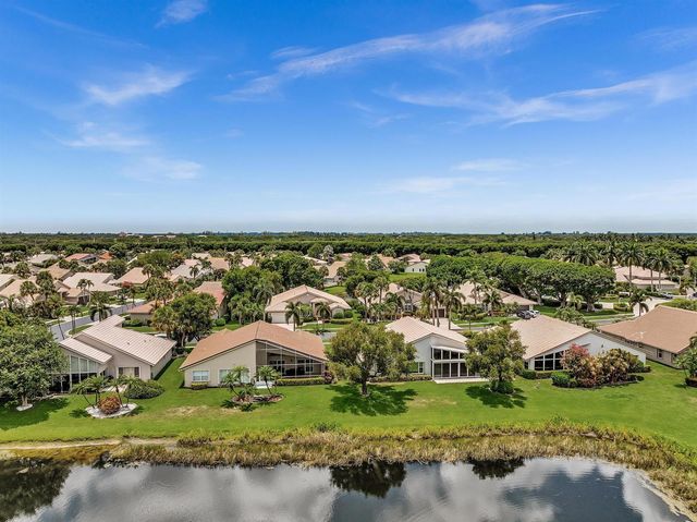 12316 Lakeridge Falls Drive, Boynton Beach, FL 33437