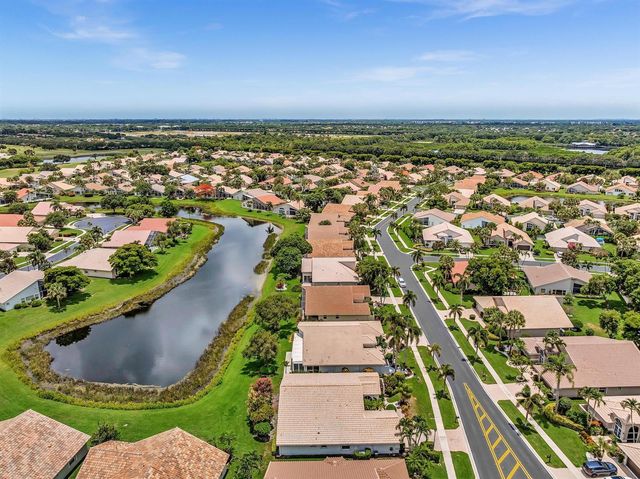 12316 Lakeridge Falls Drive, Boynton Beach, FL 33437