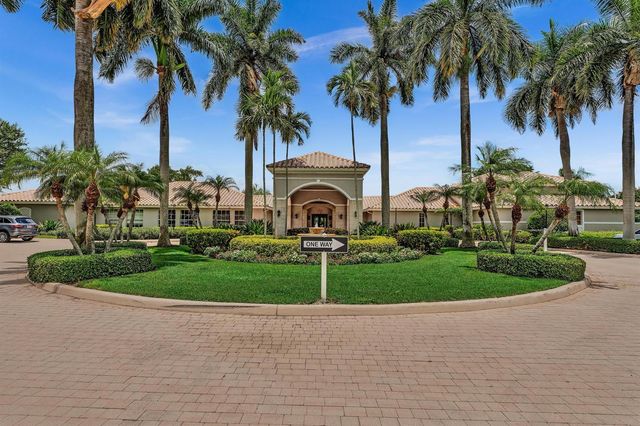12316 Lakeridge Falls Drive, Boynton Beach, FL 33437