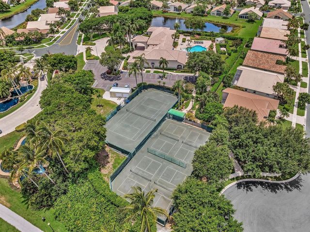 12316 Lakeridge Falls Drive, Boynton Beach, FL 33437