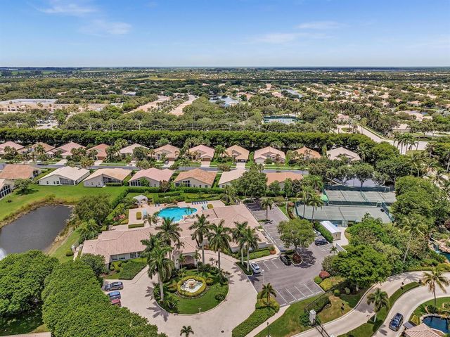 12316 Lakeridge Falls Drive, Boynton Beach, FL 33437