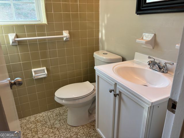 126 Azalea Drive, Peachtree City, GA 30269
