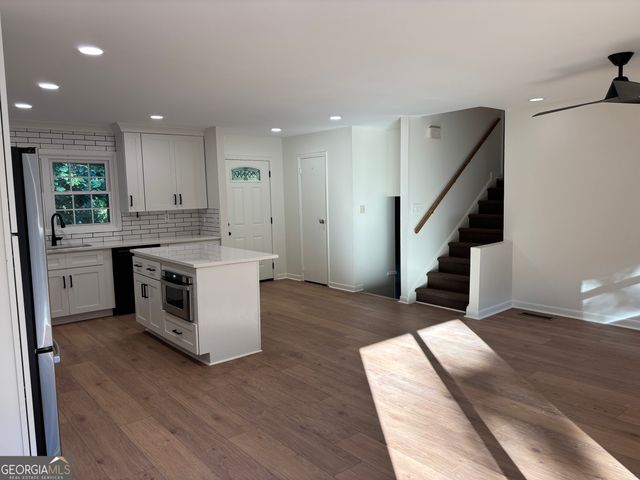 126 Azalea Drive, Peachtree City, GA 30269